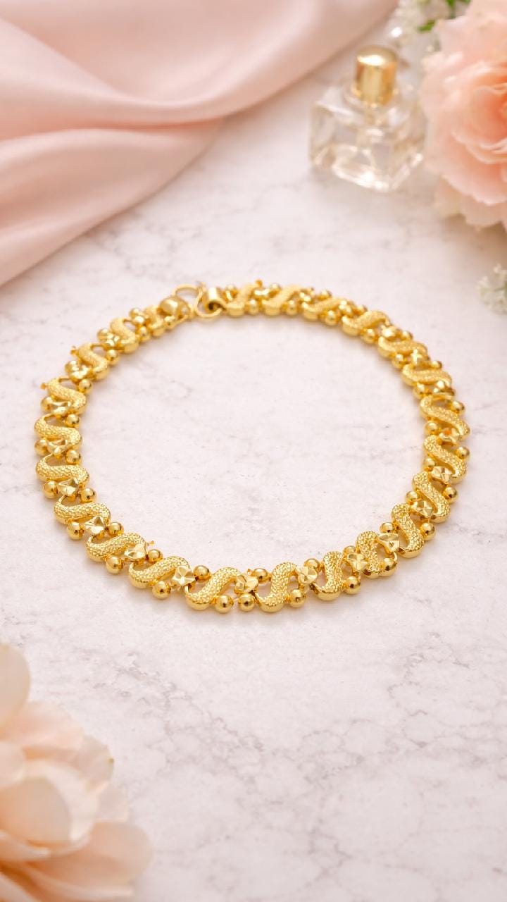 Gold Tone S-Link Bracelet, Heart Accents, Textured Polished Chain Jewelry